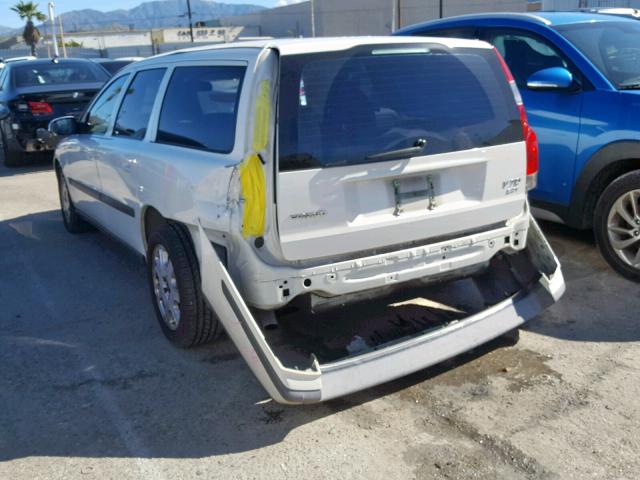 YV1SW58D612052907 - 2001 VOLVO V70 2.4T WHITE photo 3