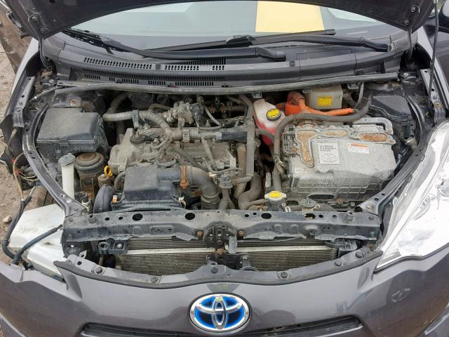 JTDKDTB36C1500183 - 2012 TOYOTA PRIUS C GRAY photo 7