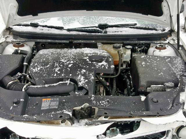 1G1ZB5E01CF267813 - 2012 CHEVROLET MALIBU LS WHITE photo 7