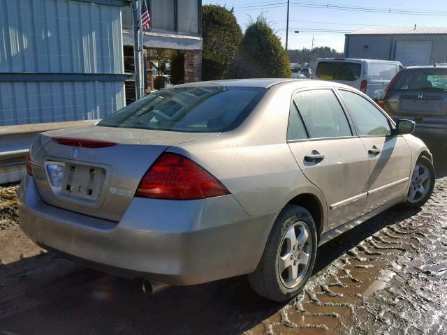 1HGCM56186A101211 - 2006 HONDA ACCORD VAL TAN photo 4