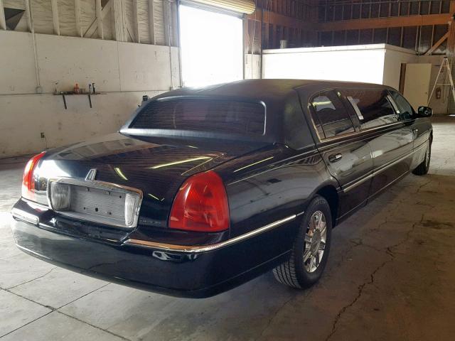 1L1FM88W37Y620579 - 2007 LINCOLN TOWN CAR E BLACK photo 4