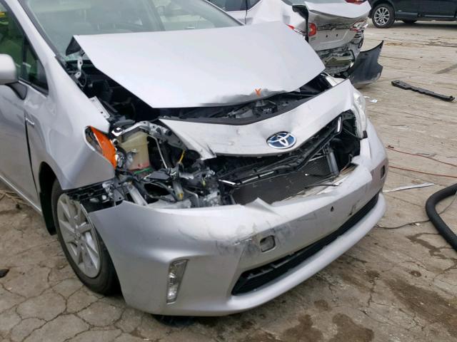 JTDZN3EU1E3309083 - 2014 TOYOTA PRIUS V SILVER photo 9