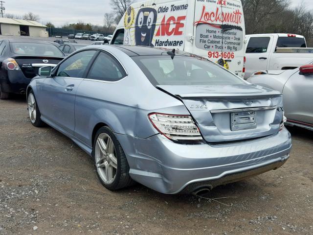 WDDGJ4HB1DG031592 - 2013 MERCEDES-BENZ C 250 BLUE photo 3