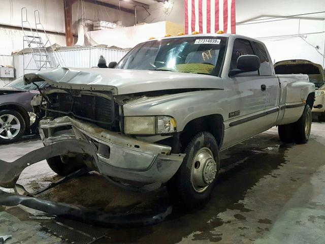 1B7MC3360XJ553245 - 1999 DODGE RAM 3500 SILVER photo 2