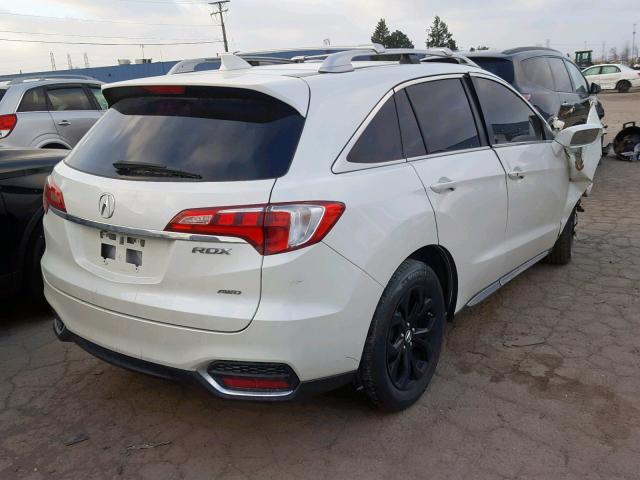 5J8TB4H5XHL000890 - 2017 ACURA RDX TECHNO WHITE photo 4