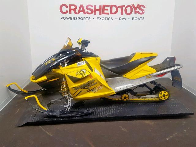 2BPSBN6A96V000343 - 2006 SKI DOO MXZ YELLOW photo 3