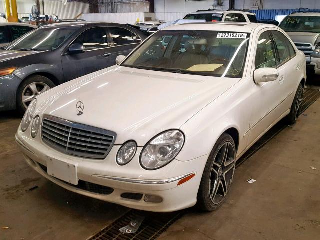 WDBUF65J34A464872 - 2004 MERCEDES-BENZ E 320 WHITE photo 2