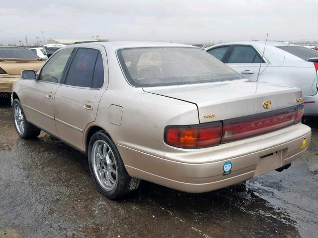 JT2GK13E7R0005840 - 1994 TOYOTA CAMRY XLE BEIGE photo 3