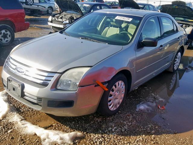 3FAHP06Z48R185398 - 2008 FORD FUSION S GRAY photo 2