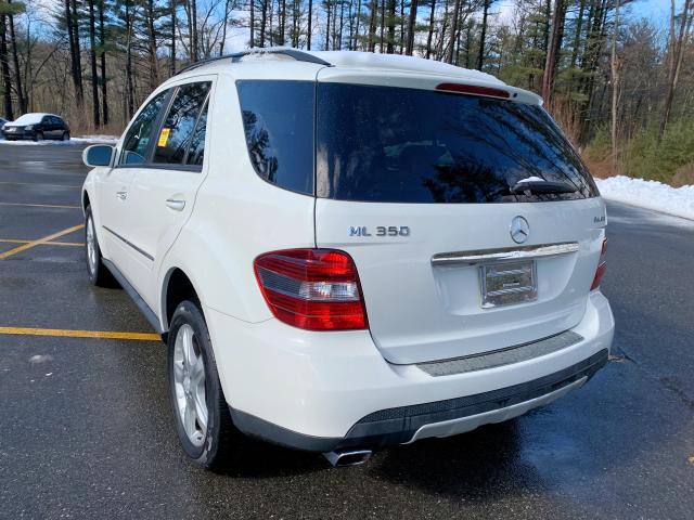 4JGBB86EX8A409838 - 2008 MERCEDES-BENZ ML 350 WHITE photo 4