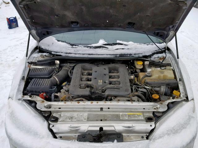 2B3HD56M32H155155 - 2002 DODGE INTREPID E SILVER photo 7