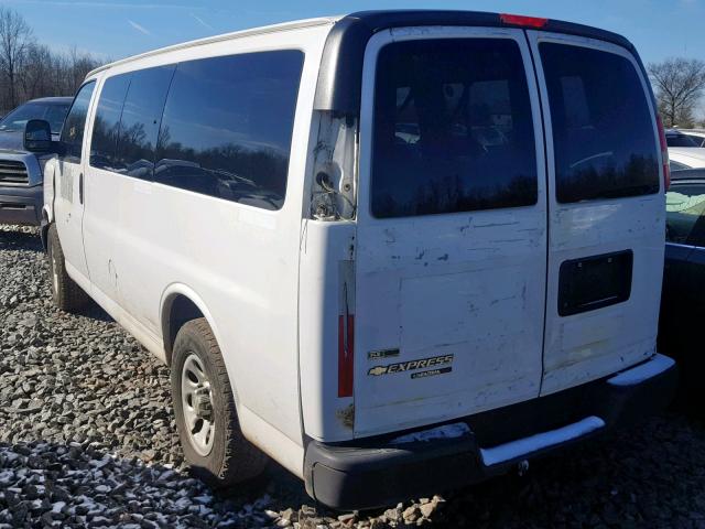 1GNSHBF48C1133473 - 2012 CHEVROLET EXPRESS G1 WHITE photo 3