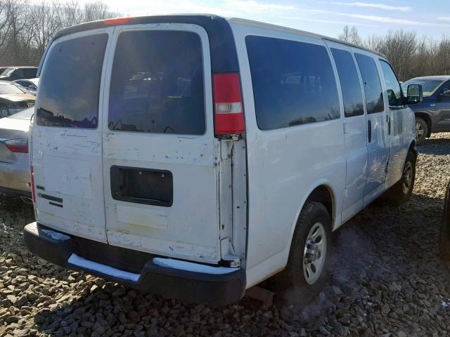 1GNSHBF48C1133473 - 2012 CHEVROLET EXPRESS G1 WHITE photo 4