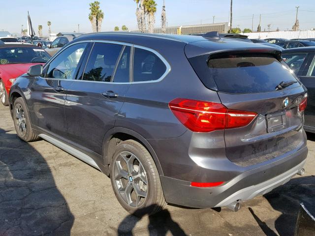 WBXHT3Z34J4A65913 - 2018 BMW X1 XDRIVE2 GRAY photo 3