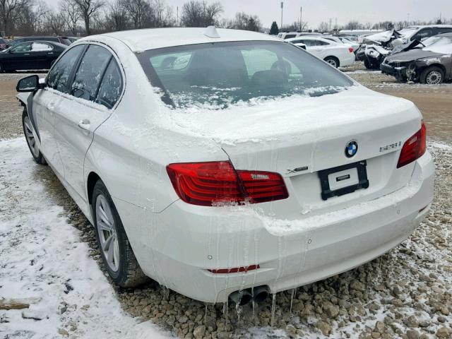 WBA5A7C57ED617122 - 2014 BMW 528 XI WHITE photo 3