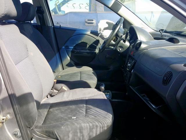 KL1TD66696B681439 - 2006 CHEVROLET AVEO BASE ნაცრისფერი ფოტო 5