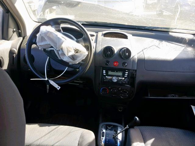 KL1TD66696B681439 - 2006 CHEVROLET AVEO BASE ნაცრისფერი ფოტო 9