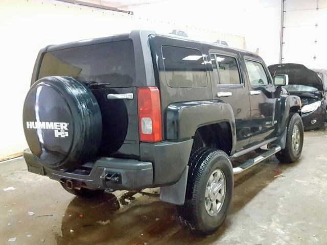 5GTDN13E578240097 - 2007 HUMMER H3 BLACK photo 4