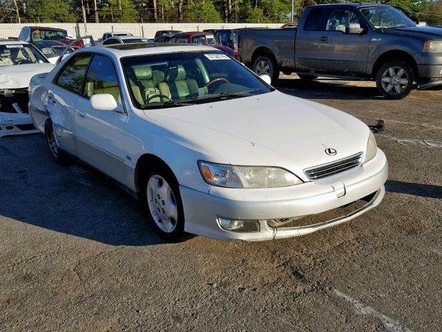 JT8BF28G2Y5100893 - 2000 LEXUS ES 300 WHITE photo 1