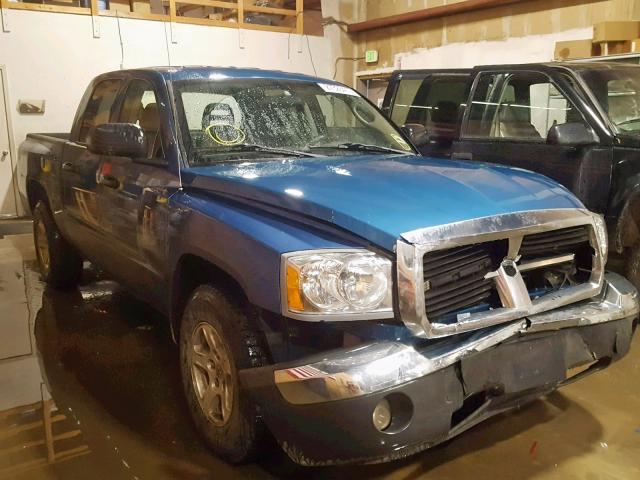 1D7HW48N55S365669 - 2005 DODGE DAKOTA QUA BLUE photo 1