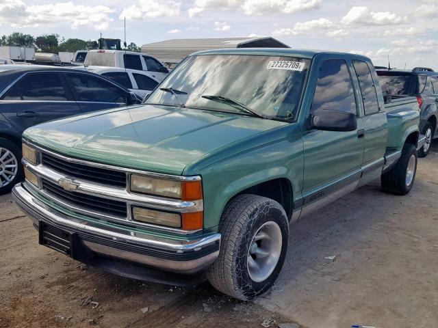 2GCEC19R6T1227433 - 1996 CHEVROLET GMT-400 C1 GREEN photo 2