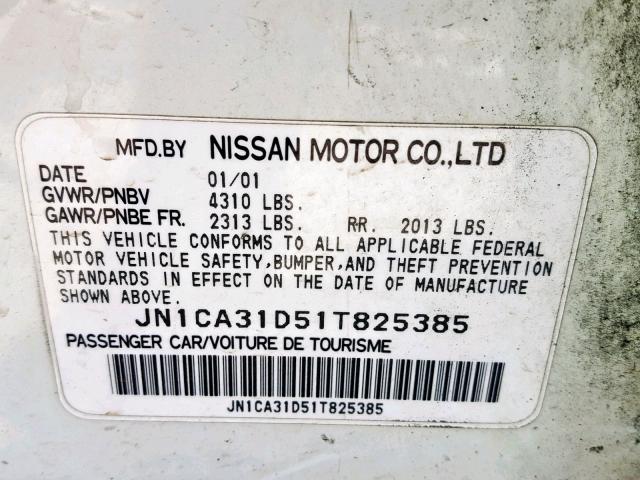 JN1CA31D51T825385 - 2001 NISSAN MAXIMA GXE WHITE photo 10