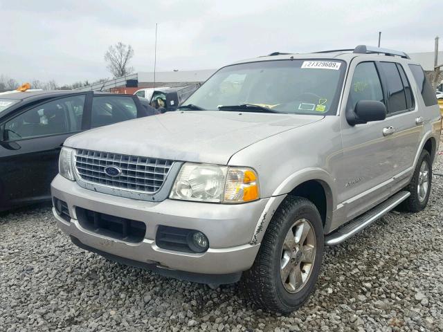 1FMZU75K25ZA00966 - 2005 FORD EXPLORER L SILVER photo 2