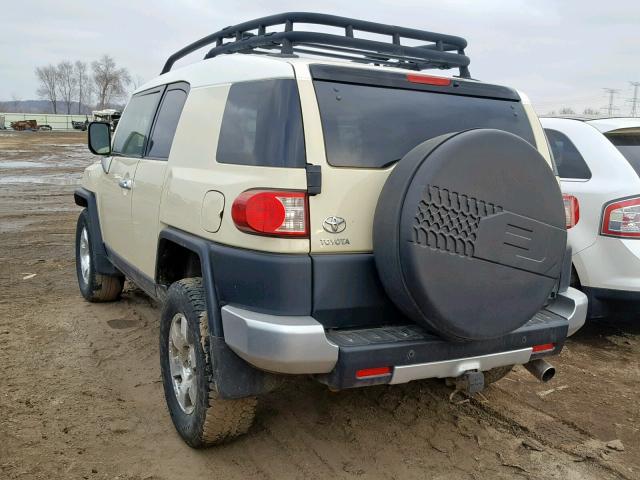 JTEBU11F08K027930 - 2008 TOYOTA FJ CRUISER TAN photo 3