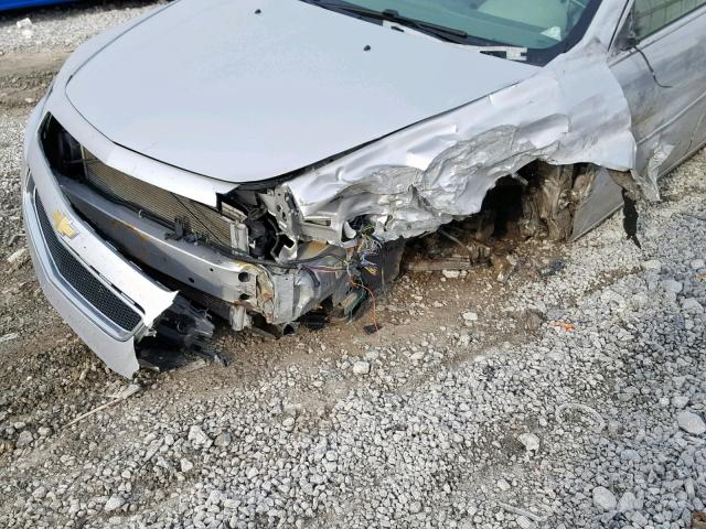 1G1ZB5E05CF265529 - 2012 CHEVROLET MALIBU LS SILVER photo 9
