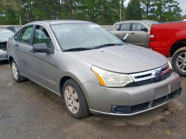 1FAHP34N78W233863 - 2008 FORD FOCUS S/SE GRAY photo 1