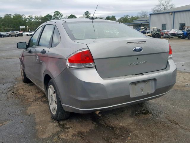 1FAHP34N78W233863 - 2008 FORD FOCUS S/SE GRAY photo 3