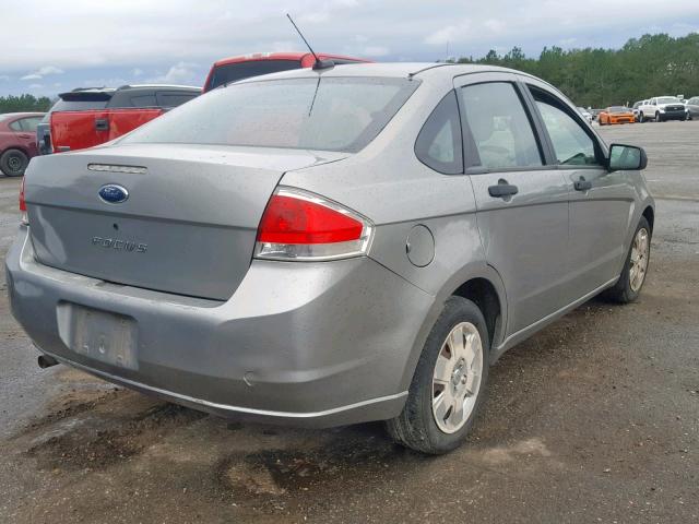 1FAHP34N78W233863 - 2008 FORD FOCUS S/SE GRAY photo 4