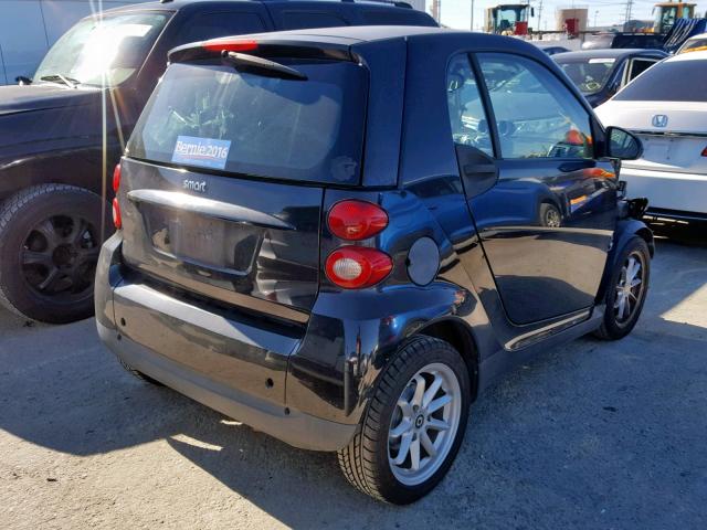 WMEEJ31X89K223955 - 2009 SMART FORTWO PUR BLACK photo 4