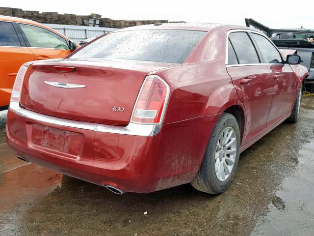 2C3CCAAG3EH157292 - 2014 CHRYSLER 300 RED photo 4