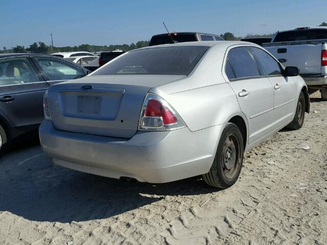 3FAHP06Z59R200251 - 2009 FORD FUSION S SILVER photo 4