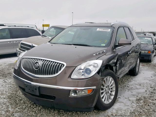 5GAKRCED9CJ374120 - 2012 BUICK ENCLAVE BROWN photo 2