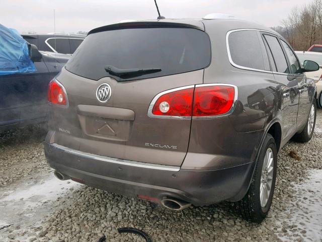 5GAKRCED9CJ374120 - 2012 BUICK ENCLAVE BROWN photo 4