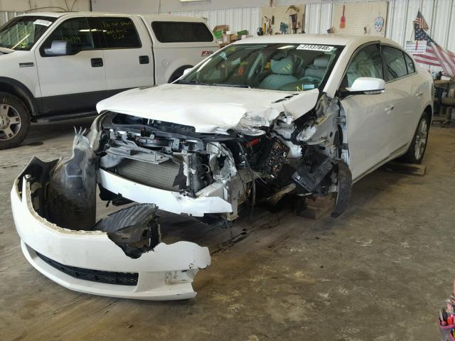 1G4GC5E33DF306176 - 2013 BUICK LACROSSE WHITE photo 2