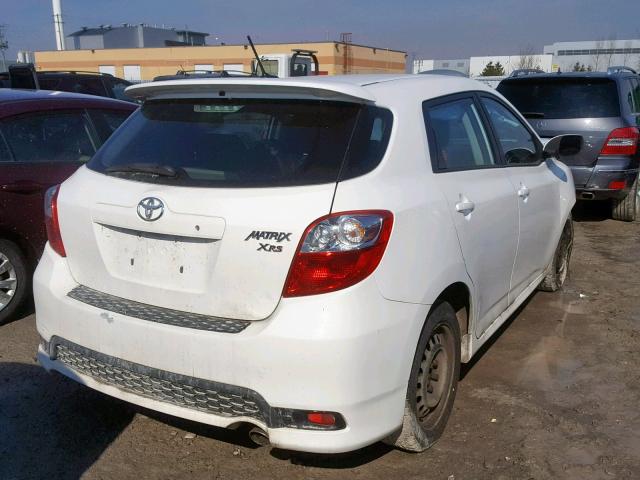 2T1ME4EE4BC006844 - 2011 TOYOTA MATRIX XRS WHITE photo 4