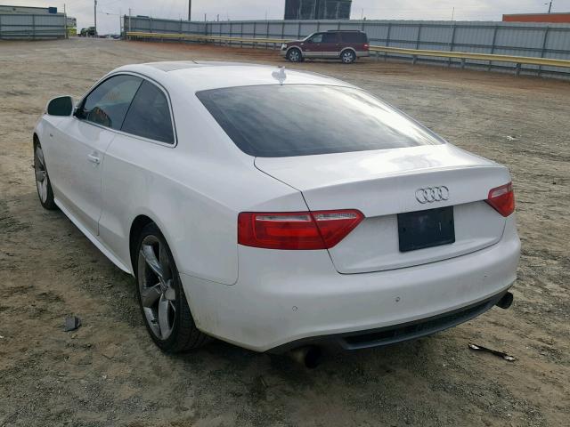 WAUDK78T39A011758 - 2009 AUDI A5 QUATTRO WHITE photo 3