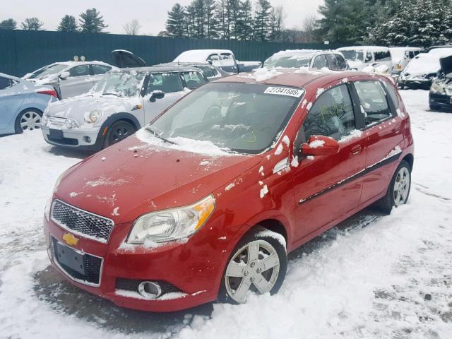 KL1TG6DE2AB053121 - 2010 CHEVROLET AVEO LT RED photo 2