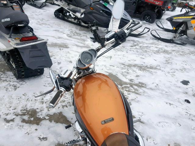 1HD1HFH438K806503 - 2008 HARLEY-DAVIDSON VRSCAW 105 ORANGE photo 5