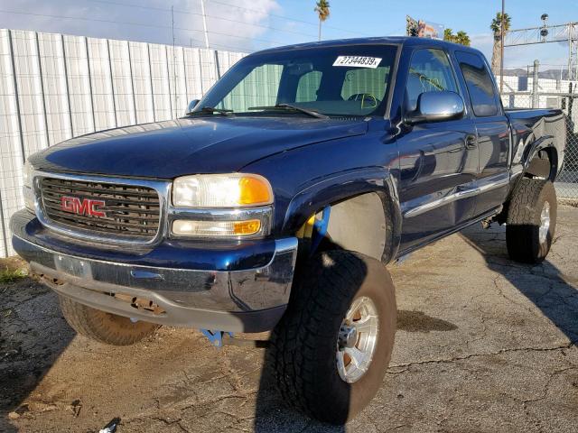 2GTEK19T221299629 - 2002 GMC NEW SIERRA BLUE photo 2