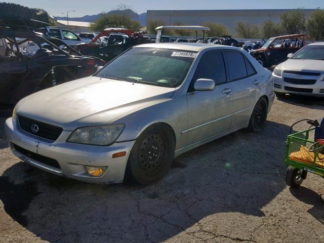 JTHBD192330075012 - 2003 LEXUS IS 300 SILVER photo 2