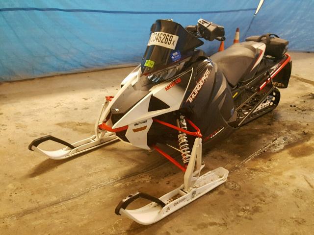 4UF17SNWXHT114468 - 2017 ARCC SNOWMOBILE BLACK photo 2