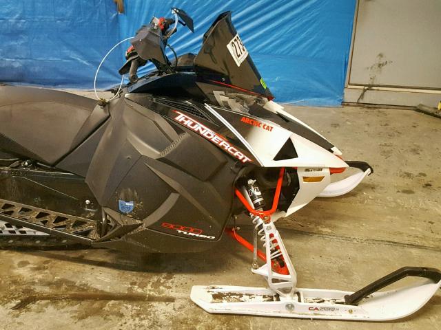 4UF17SNWXHT114468 - 2017 ARCC SNOWMOBILE BLACK photo 9