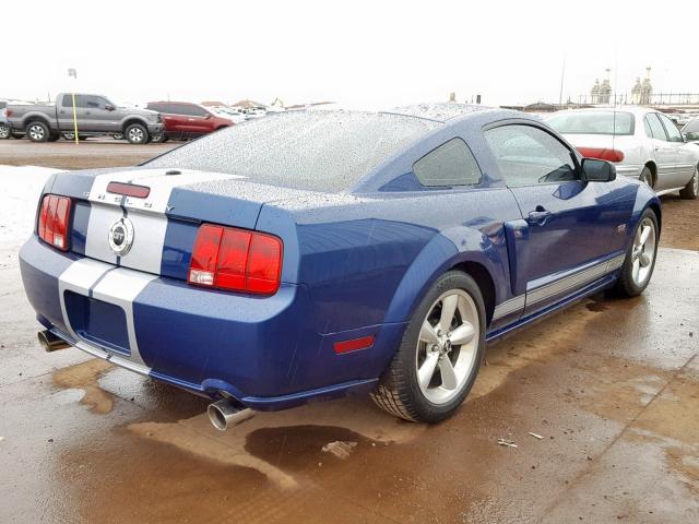 1ZVHT82H485133786 - 2008 FORD SHELBY BLUE photo 4