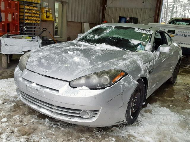 KMHHM66D48U265928 - 2008 HYUNDAI TIBURON GS SILVER photo 2