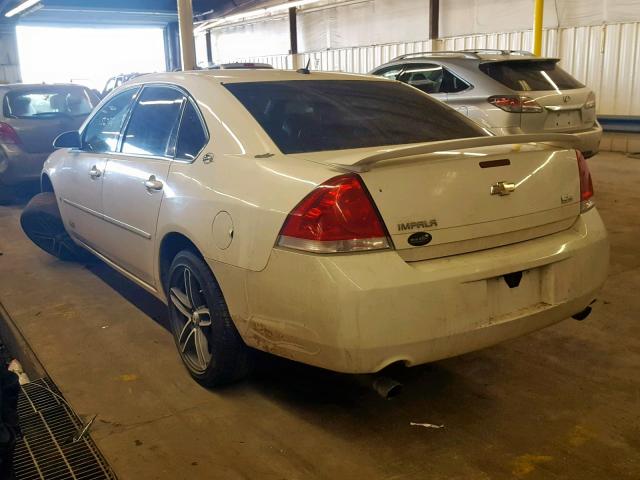 2G1WD58C869260308 - 2006 CHEVROLET IMPALA SUP 白色 照片 3