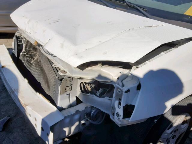 2FMZA50645BA50830 - 2005 FORD FREESTAR S WHITE photo 9